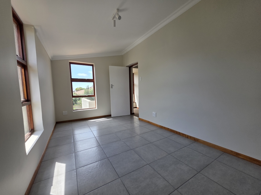 5 Bedroom Property for Sale in Bayview Western Cape